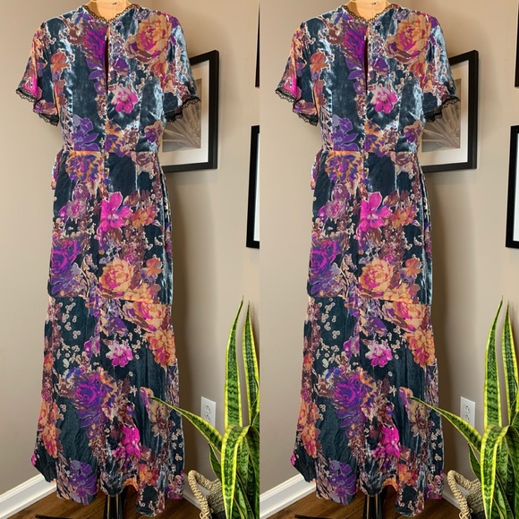 🎉SOLD OUT 🎉Bhldn Harlyn Guest Of Honor Velvet Dress - Picture 7 of 7